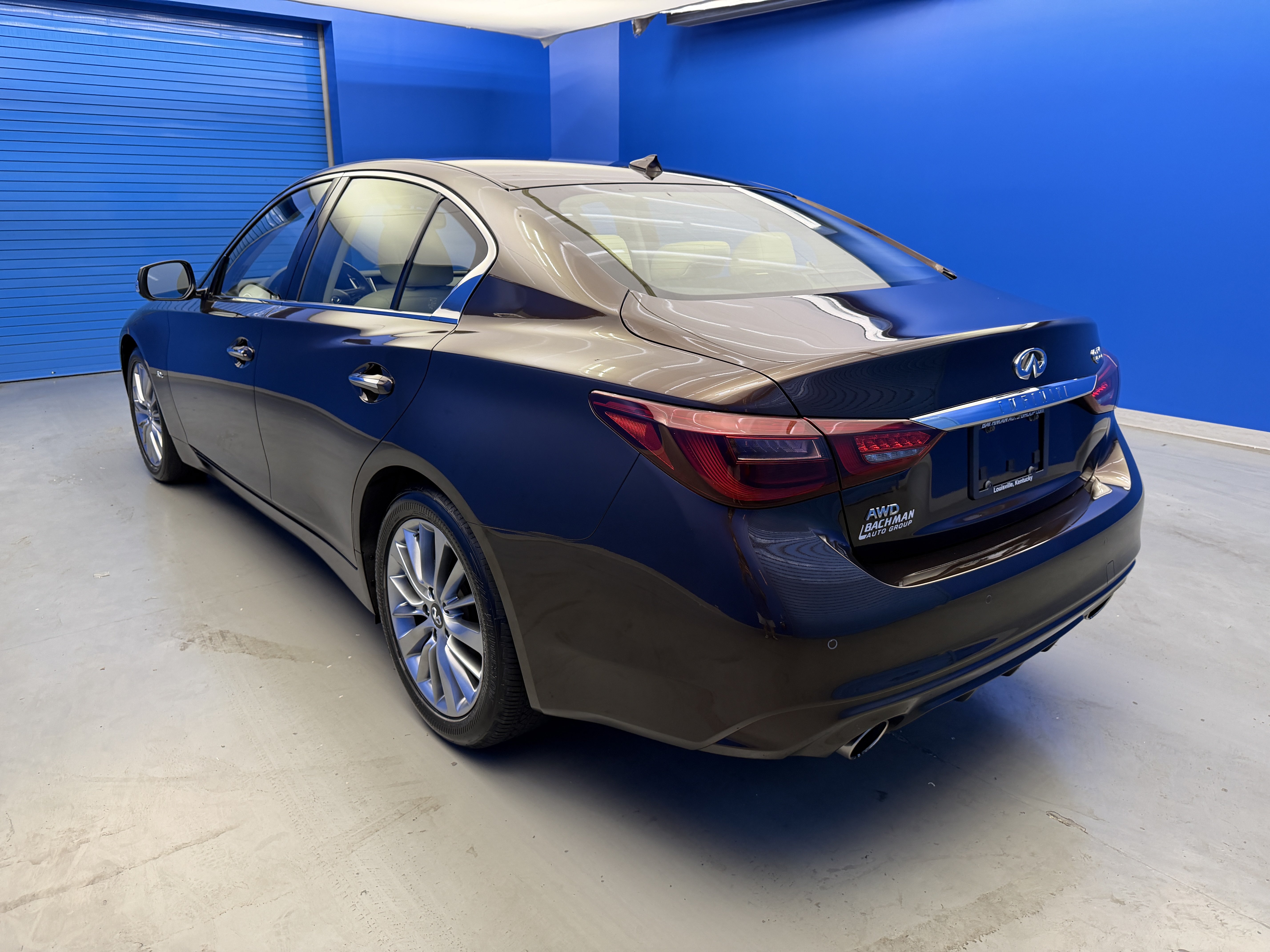 Used 2019 INFINITI Q50 Luxe w/ Essential Package (3.0T Luxe) AWD/4WD image 5