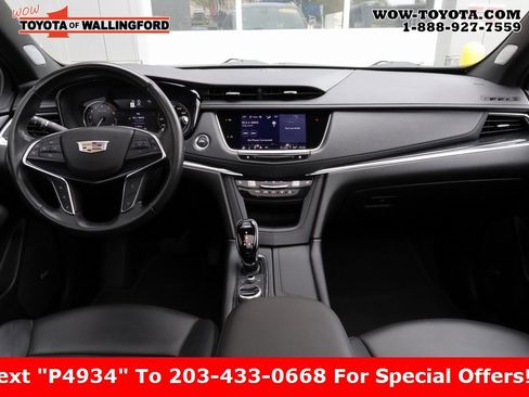 Used 2023 Cadillac XT5 Premium Luxury image 22