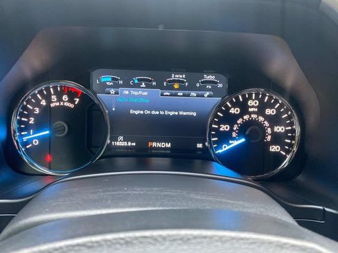 Used 2019 Ford F150 Lariat AWD/4WD image 17