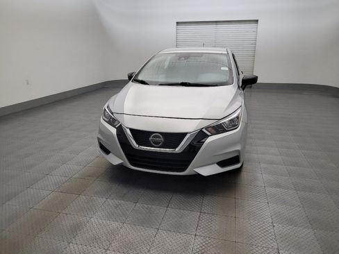 Used 2020 Nissan Versa S FWD image 15