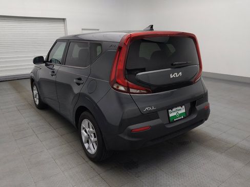 Used 2022 Kia Soul LX w/ Technology Package FWD image 5