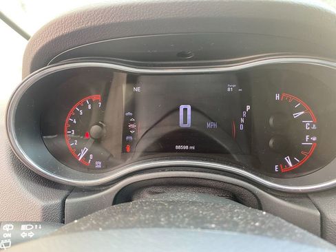 Used 2018 Dodge Durango SXT w/ Quick Order Package 2BB image 18