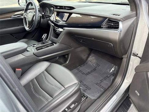 Used 2024 Cadillac XT6 Sport w/ Platinum Package image 14