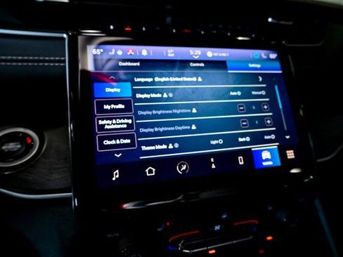 Used 2021 Jeep Grand Cherokee L Limited image 44