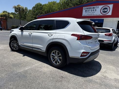Used 2020 Hyundai Santa Fe SE FWD image 5