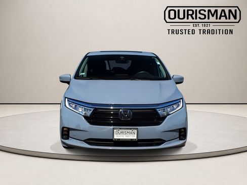 Used 2023 Honda Odyssey Elite image 4