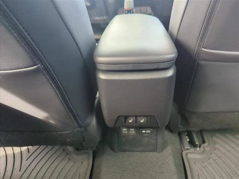 Used 2025 Toyota Prius Plug-In Hybrid w/ Limited Premium Package image 20