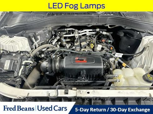 Used 2021 Ford Explorer XLT w/ Equipment Group 202A AWD/4WD image 37