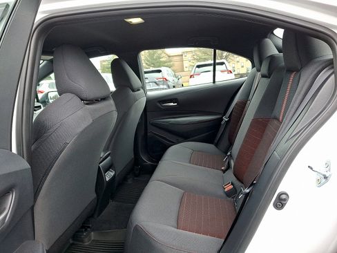 Certified 2025 Toyota Corolla SE image 10