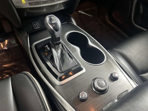 Used 2019 INFINITI QX60 Luxe image 16