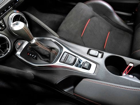 Used 2017 Chevrolet Camaro ZL1 image 23