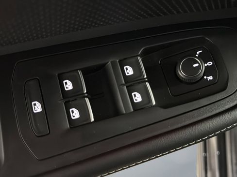 New 2026 Volkswagen Atlas SEL AWD/4WD image 14