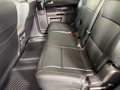 Used 2019 Ford Flex SEL FWD image 18