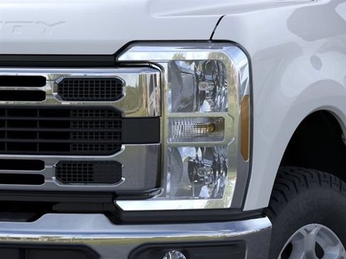 New 2026 Ford F350 XLT AWD/4WD image 18
