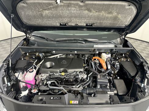Used 2024 Toyota RAV4 AWD Hybrid image 34