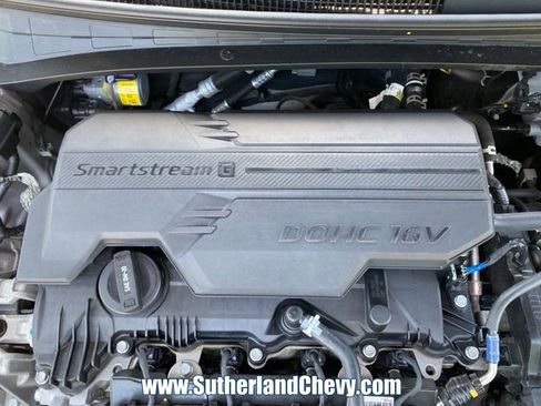 Used 2023 Hyundai Elantra SE FWD image 37