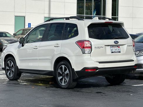Used 2018 Subaru Forester 2.5i Limited image 5