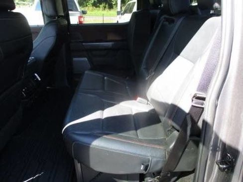 Used 2022 Ford F150 Lariat w/ Max Trailer Tow Package image 9