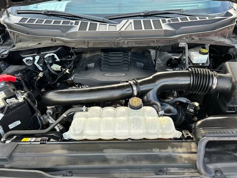 Used 2022 Ford F150 Lariat w/ Max Trailer Tow Package image 33