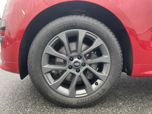 Used 2024 Land Rover Range Rover Sport Dynamic SE image 9