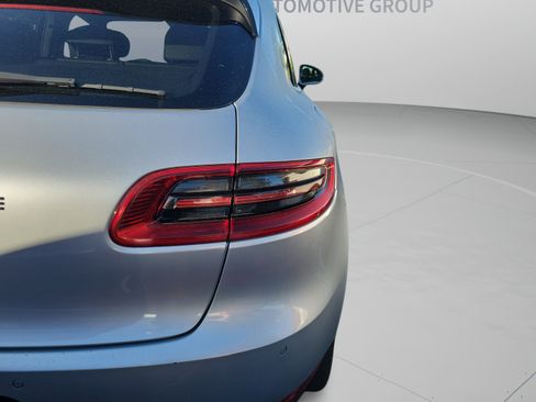 Used 2015 Porsche Macan S AWD/4WD image 23