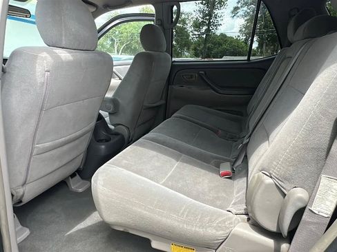Used 2006 Toyota Sequoia SR5 AWD/4WD image 27