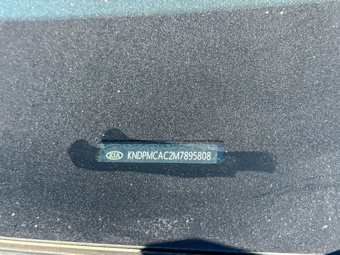 Used 2021 Kia Sportage LX AWD/4WD image 2