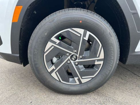 New 2026 Hyundai Tucson Blue SE w/ Tow & Go Package AWD/4WD image 13