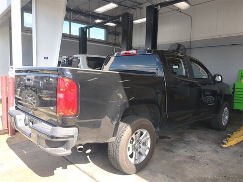 Used 2021 Chevrolet Colorado LT image 5