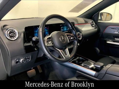 Certified 2023 Mercedes-Benz GLA 250 4MATIC image 18