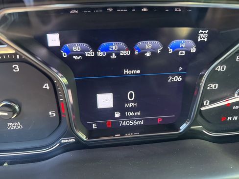 Used 2022 GMC Sierra 2500 Denali w/ Denali Ultimate Package image 15