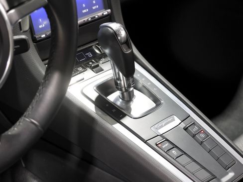 Used 2014 Porsche Cayman RWD image 45