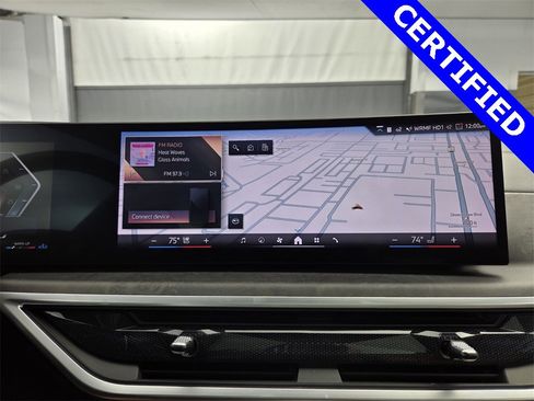Used 2024 BMW X7 xDrive40i w/ Premium Package image 34