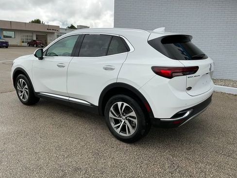 Used 2023 Buick Envision Essence image 3