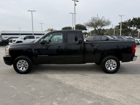 Used 2011 Chevrolet Silverado 1500 LS image 8