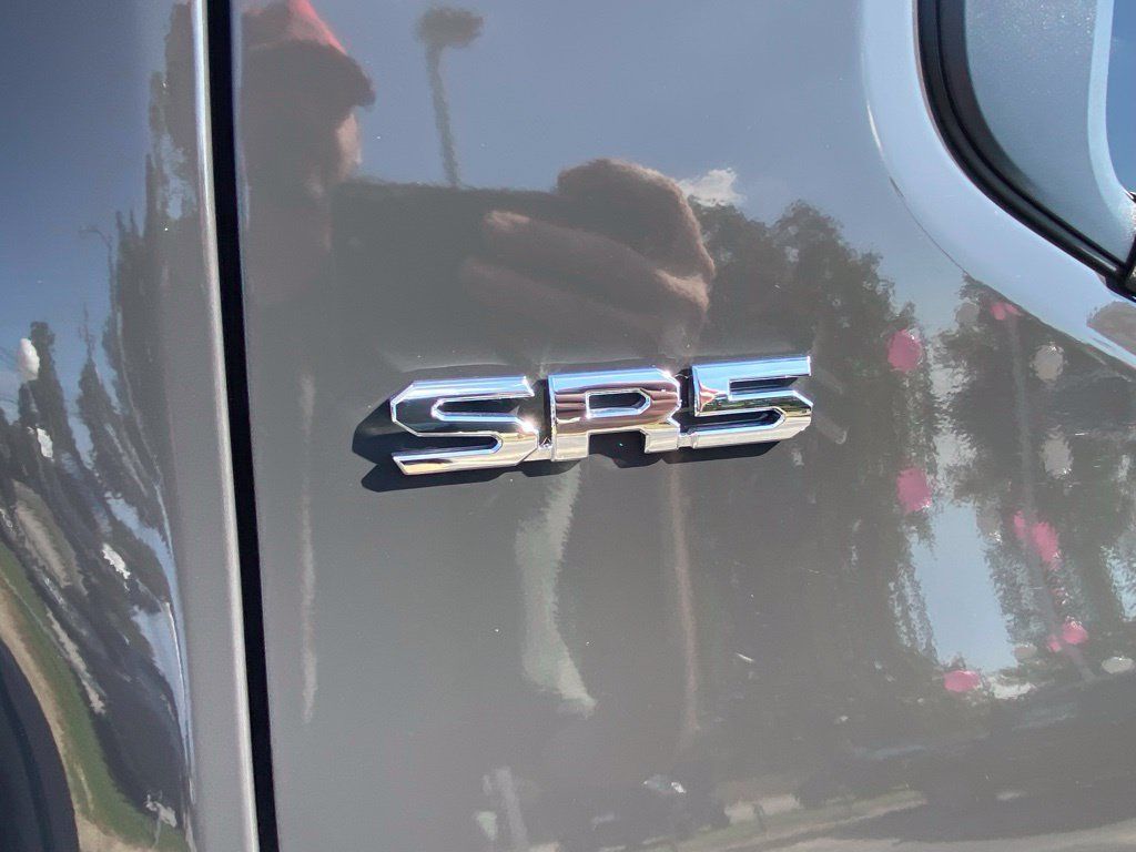 Used 2025 Toyota Tacoma SR5 RWD image 15