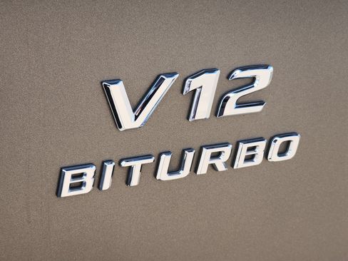 Used 2017 Mercedes-Benz G 65 AMG 4MATIC image 13