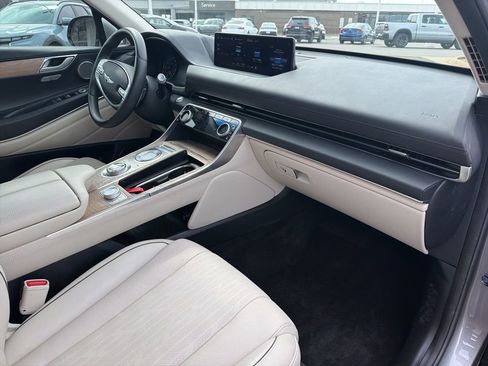 Used 2021 Genesis GV80 2.5T w/ Advanced Package 02 image 8
