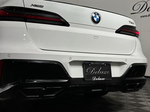 Used 2023 BMW 760i xDrive image 25