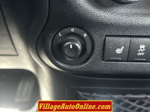 Used 2016 Jeep Wrangler Unlimited Rubicon AWD/4WD image 20