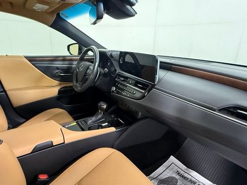 Used 2024 Lexus ES 350 w/ Premium Package FWD image 34