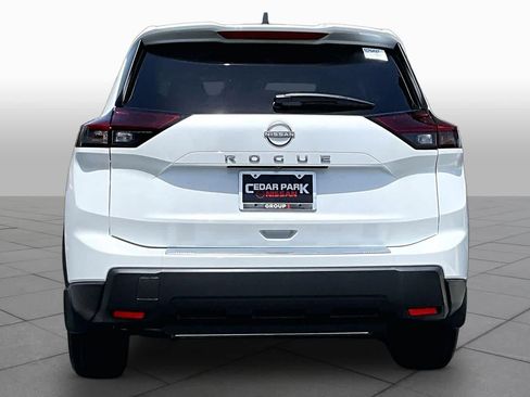 New 2026 Nissan Rogue SV w/ Cold Weather Package FWD image 4