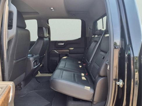 Used 2019 GMC Sierra 1500 Denali w/ Denali Ultimate Package AWD/4WD image 24