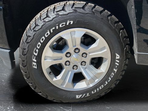 Used 2018 Chevrolet Silverado 1500 LT w/ All Star Edition AWD/4WD image 30