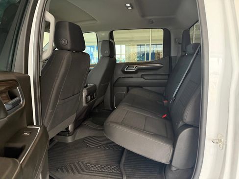 Certified 2024 Chevrolet Silverado 1500 LT Trail Boss image 7