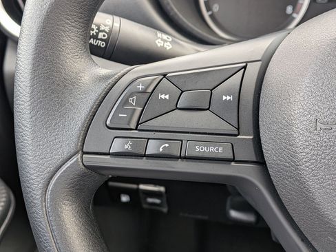 Used 2024 Nissan Versa S w/ S Plus Package image 18