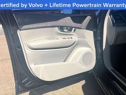 Certified 2023 Volvo XC90 T8 Ultimate w/ Protection Package Premier AWD/4WD image 24