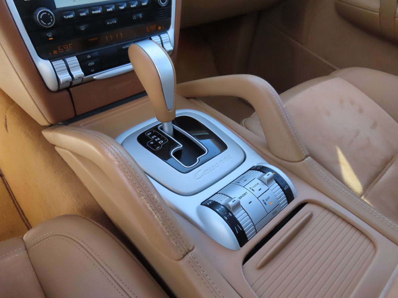 Used 2009 Porsche Cayenne GTS AWD/4WD image 29
