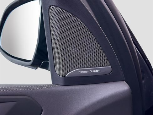 Used 2026 BMW X5 xDrive40i w/ M Sport Package image 22