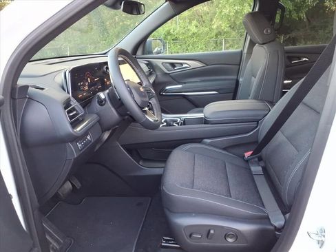 New 2026 Chevrolet Traverse LT AWD/4WD image 12